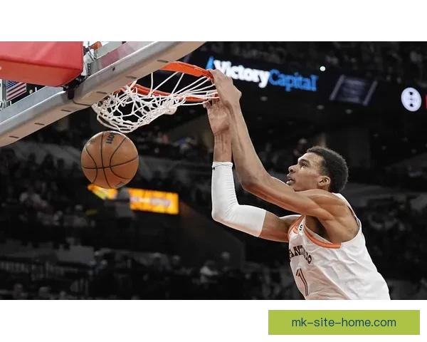 马刺在文班亚马缺阵仍展实力 九年后重返六十胜可期